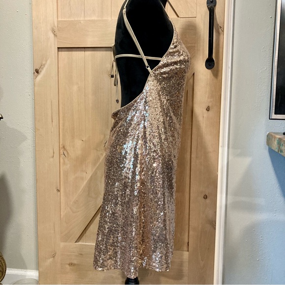 She + Sky Gold Sequin Halter Mini Dress Medium NWT - Picture 10 of 15